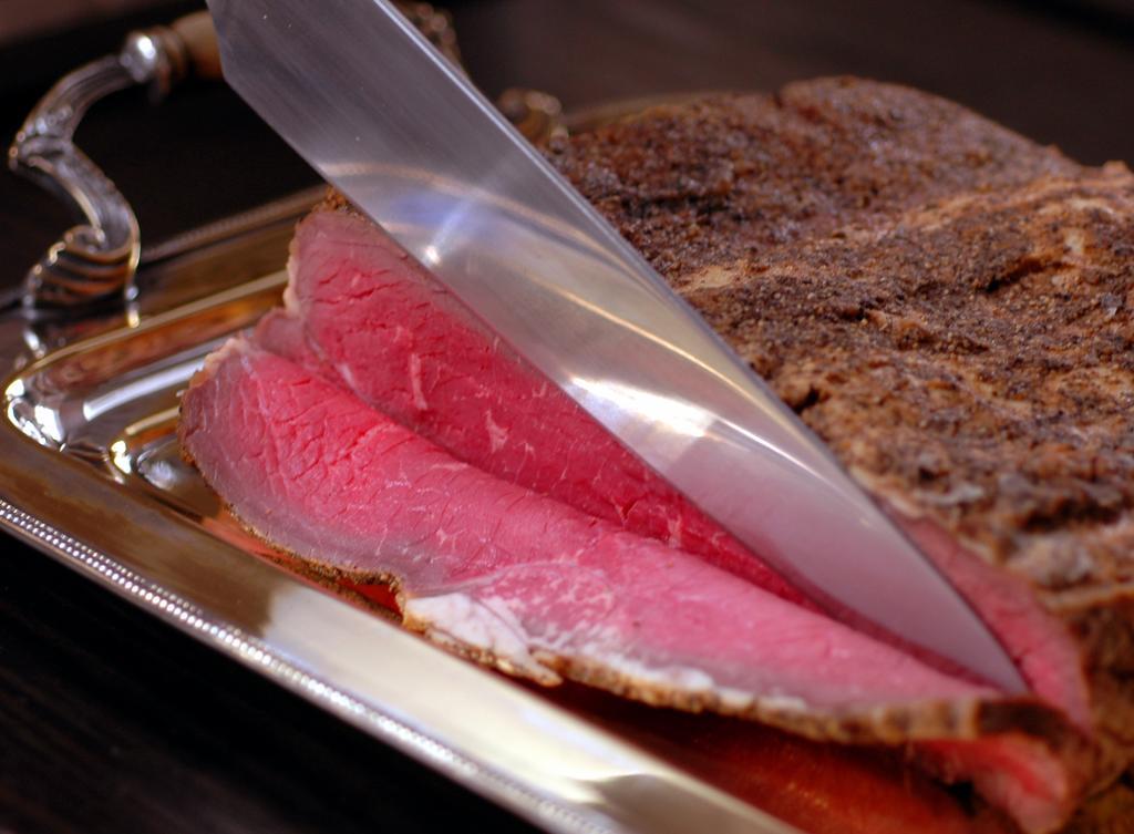 Hakone Tokinoshizuku Hotel Buitenkant foto Slicing roast beef