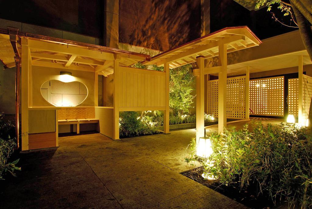 Hakone Tokinoshizuku Hotel Buitenkant foto A tea house in Japan